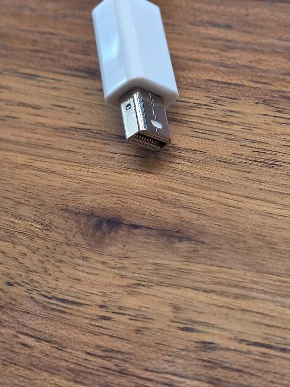 Unità & Adattatore: 3-in-1 Mini DisplayPort Adapter HDMI DVI DP – Usato da Dietlikon venduto da Bonamesa 4