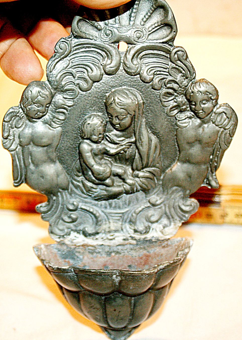 Sculture & Statue: Weihwasser-Geschirr Antik – Usato da Baar venduto da 2cvbaar 1