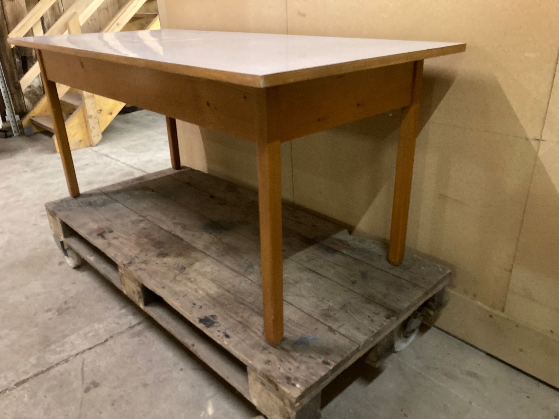 Tavoli: 1 Basteltisch mit Schublade, Werktisch – Usato da Bauma venduto da Dampf63 3
