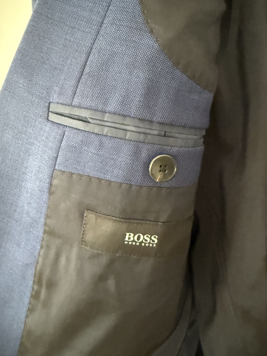 Hugo Boss Anzüge: Hugo Boss Herrenanzug – Gebraucht aus Tagelswangen von Dandragan 2
