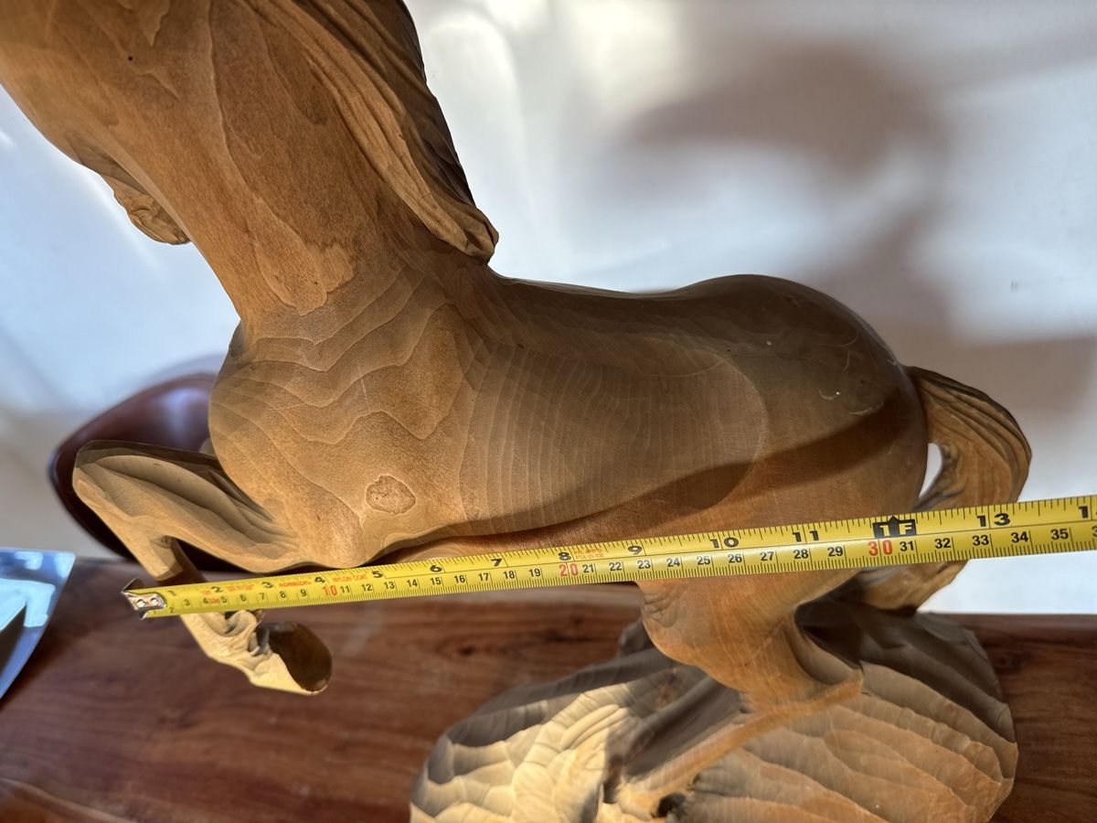 Articoli in legno: Holzfigur Pferd handgeschnitzt ca. 55x35 cm wunderschöne – Usato da Morges venduto da SevArt 7