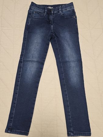 s.Oliver Mädchen Jeans Gr. 122 Slim – Dunkelblau