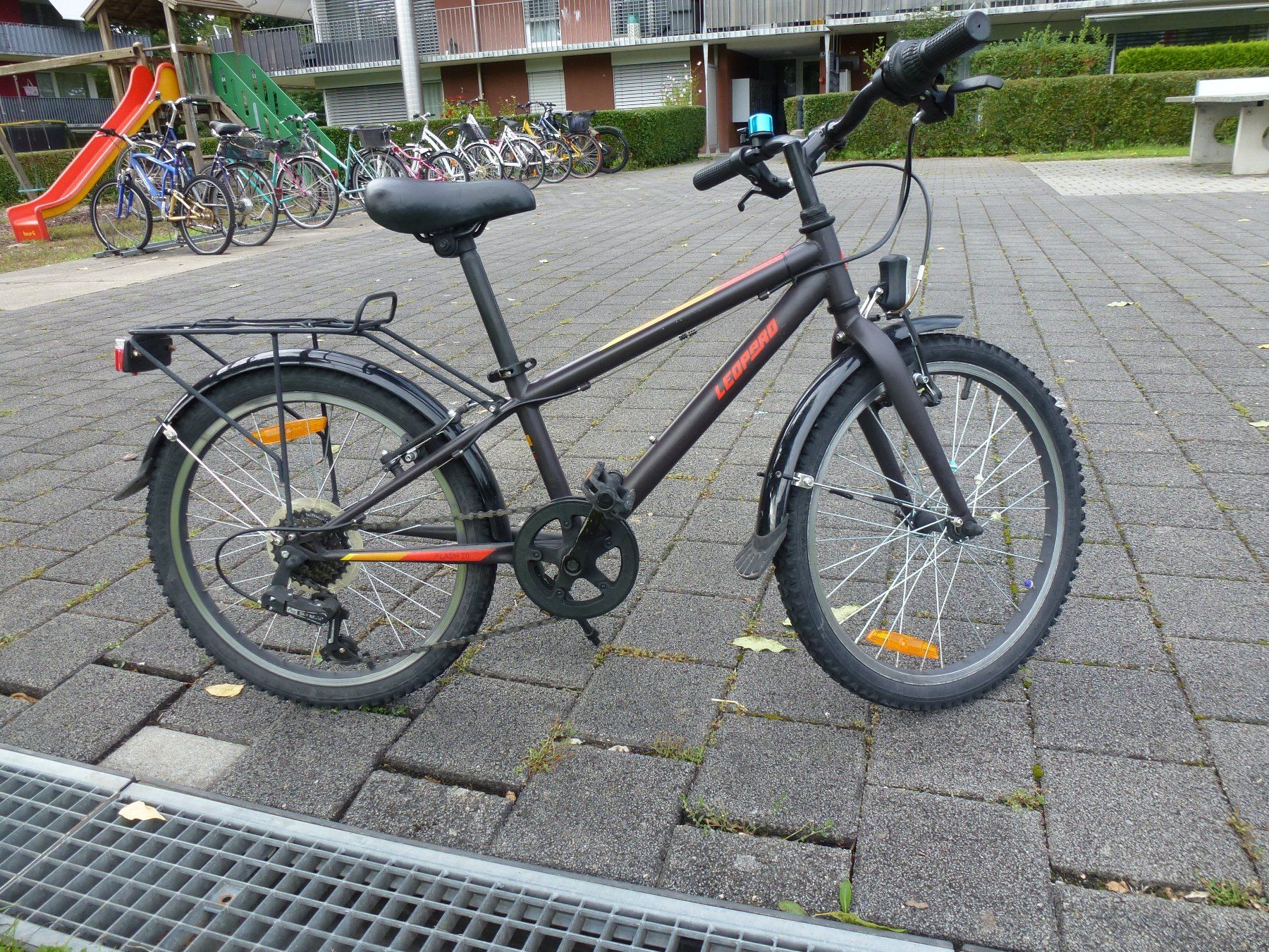 Leopard Biciclette: Kindervelo Leopard Flash 20 Zoll – Usato da Winterthur venduto da Jill22 1