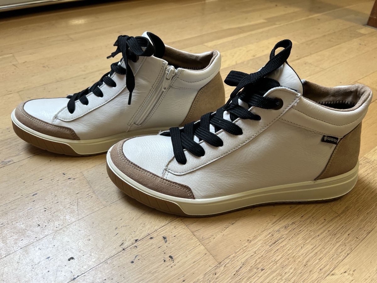 Ara Scarpe da donna: Ara High Soft Damen Sneaker, Grösse 41, NEU – Nuovo (secondo la descrizione) da Wangen b. Olten venduto da Molinker 1
