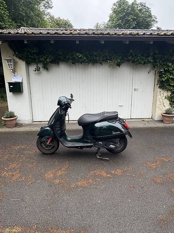 Scooters: Vespa GTS 125 Custom – Gebraucht aus Oberstammheim von dav_52hg