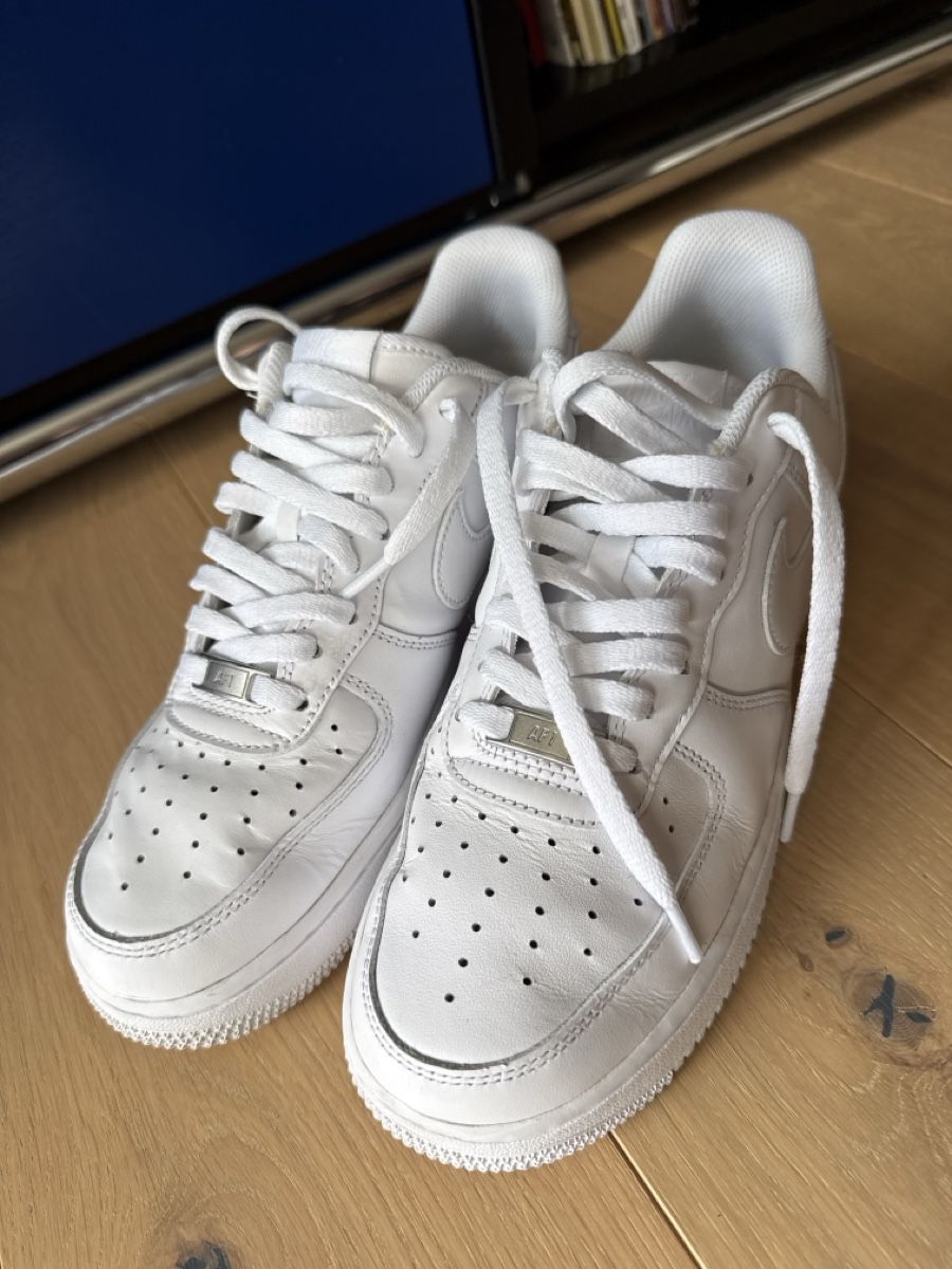 Nike Herrenschuhe: Sneaker Nike Air Force 1 – Gebraucht aus Bern von Imush 2