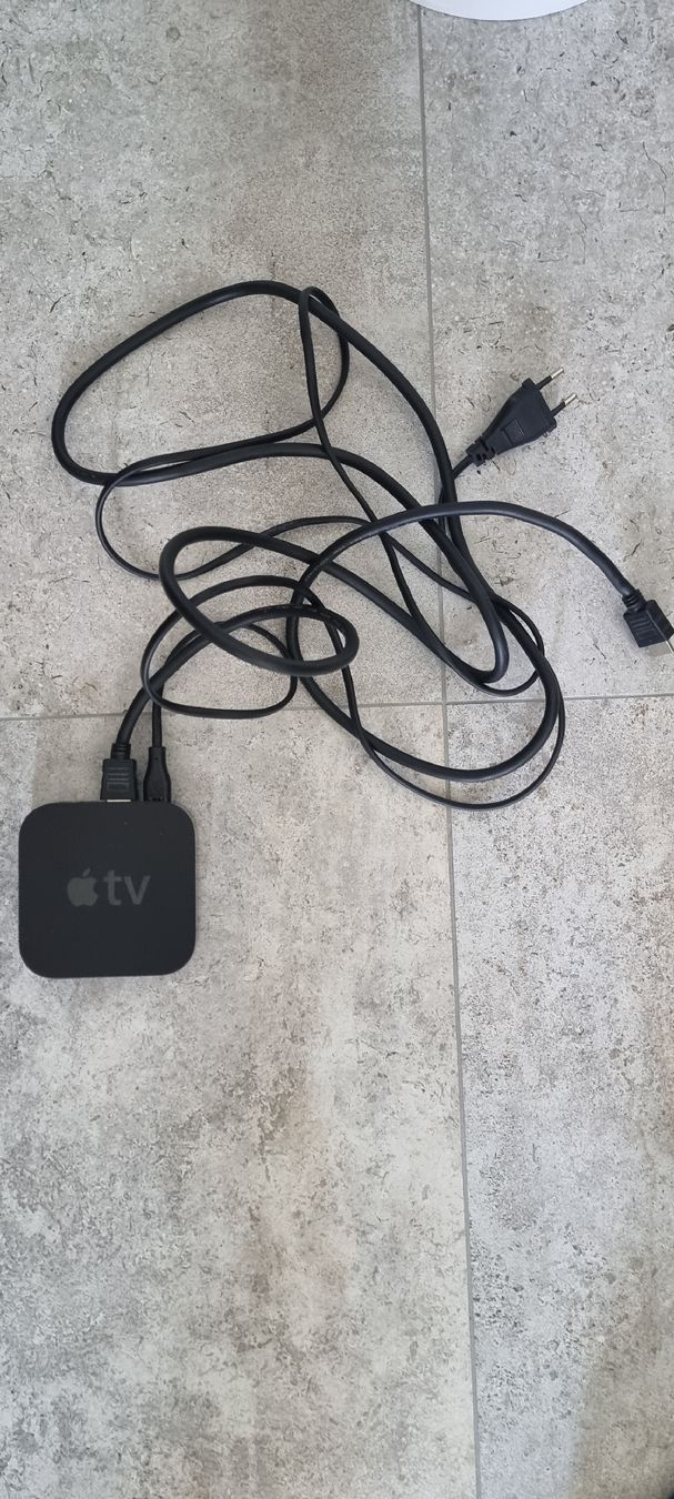 Apple Multimediaplayer & Streamer: Apple TV – Gebraucht aus Seon von Stibinio