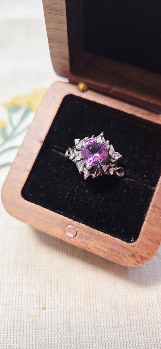 Anelli: NEW - S925 Amethyst Ring (Adjustable) – Nuovo (secondo la descrizione) da Zürich venduto da cin_wcf6 4