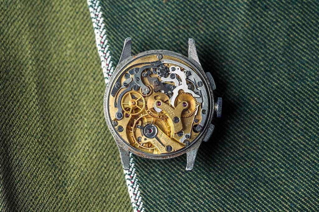 Universal Genève Orologi: Universal Genève pre Compax – Usato da Genève venduto da jon_wy77 2