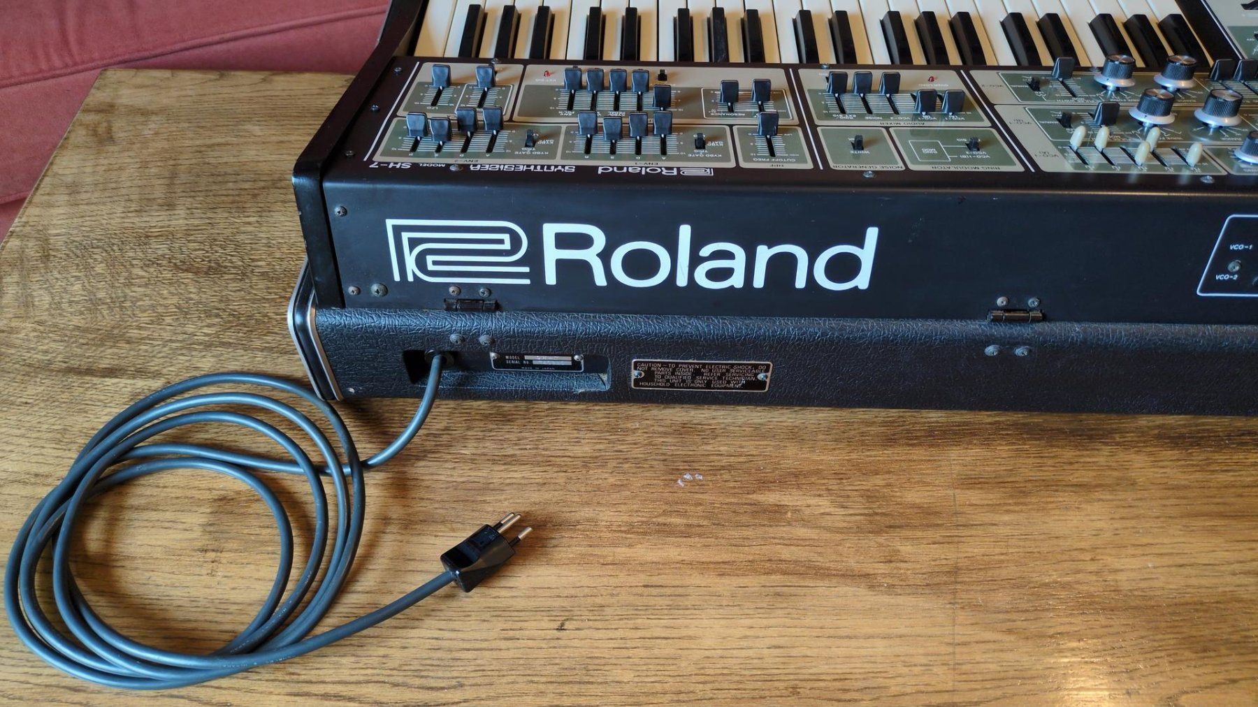 Roland Musikinstrumente: Roland SH-7 – Gebraucht aus Vevey von OddEcho 8