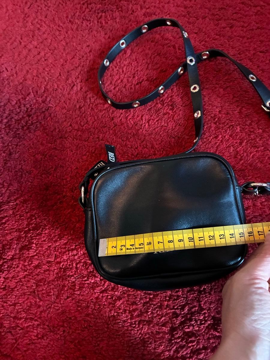 Valentino Borse da donna: RED Valentino Tasche – Usato da Laupen BE venduto da ole_l8gg 7