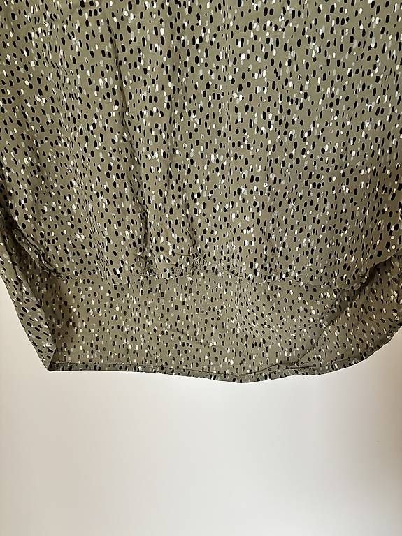 Esprit Camicette: Esprit Bluse, olivgrün, Gr.38 – Usato da Horgen venduto da sab_kp8l 2