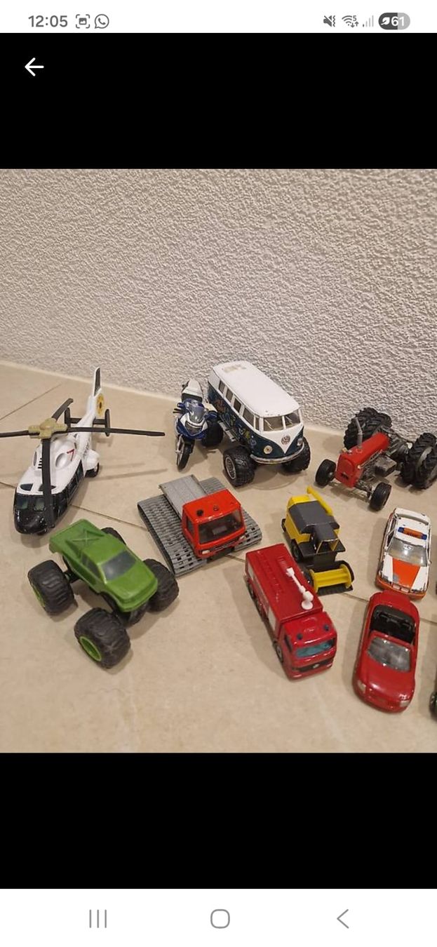 Jouets: Spielzeugautos – D'occasion à Detligen par sonne078 4