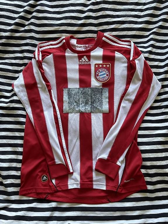 Adidas Leibchen & Hosen: Pull officiel Robben – Gebraucht aus Cernier von eli_6mmn