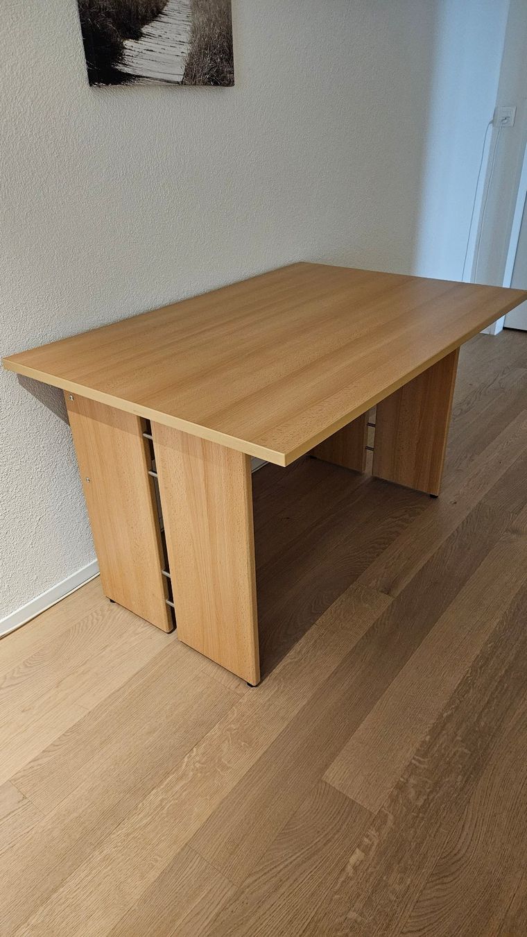 Livique Scrivanie: Schöner Schreibtisch; Eiche; 120x80 cm; – Usato da Rottenschwil venduto da Handykevin 2