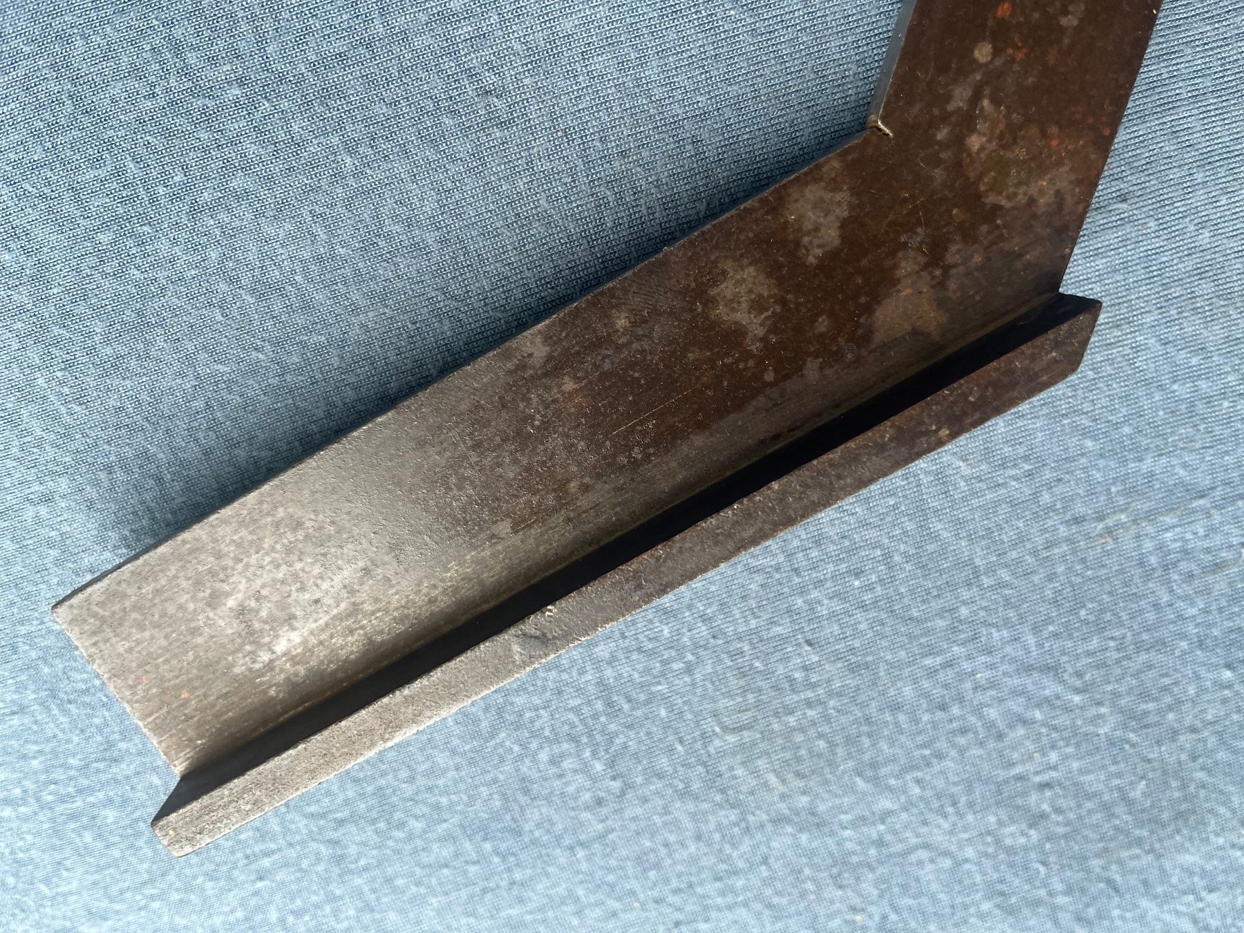 Misurare: Anschlagwinkel 45 Grad, Winkel Metallbau – Usato da Nassenwil venduto da Swissorion 1