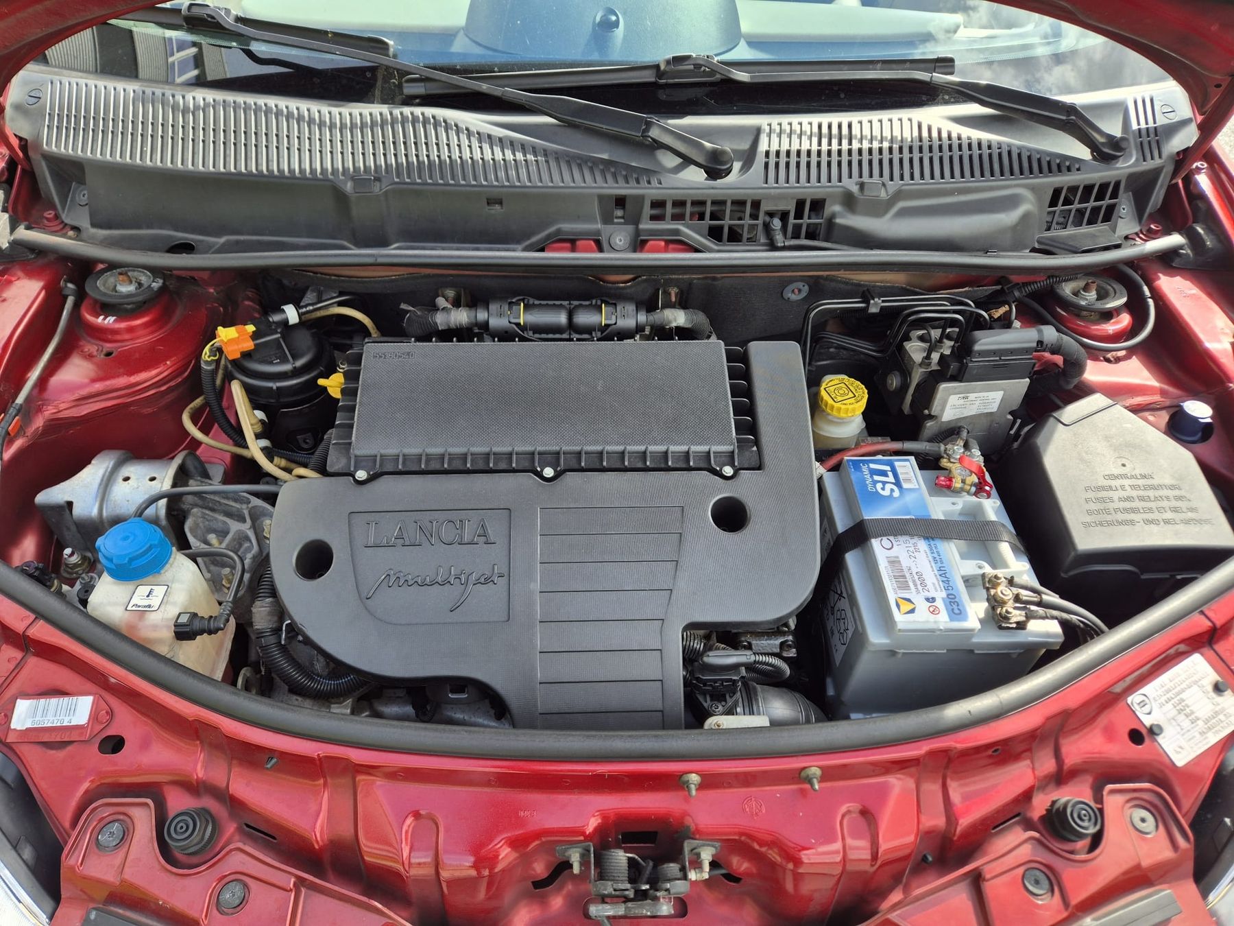 Lancia Automobili: Lancia Ypsilon 1.3 JTD Diesel Ab MFK – Usato da Wil SG venduto da alfetta87 7