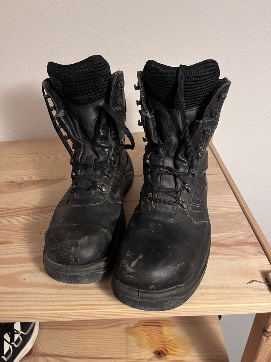 Herrenschuhe: Stahlkappem Stiefel Grösse 40 – Gebraucht aus Bern von bonjourpatricia 1