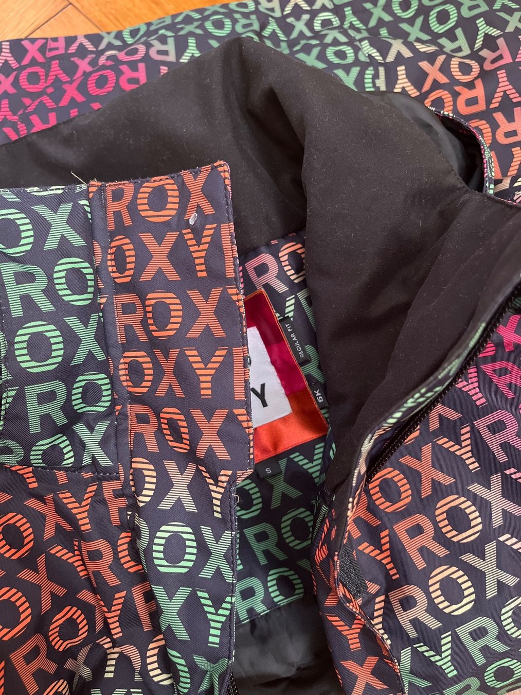 Roxy Vestes: Roxy Jacke Gr. S – D'occasion à Zürich par Ksenia_RBR 3