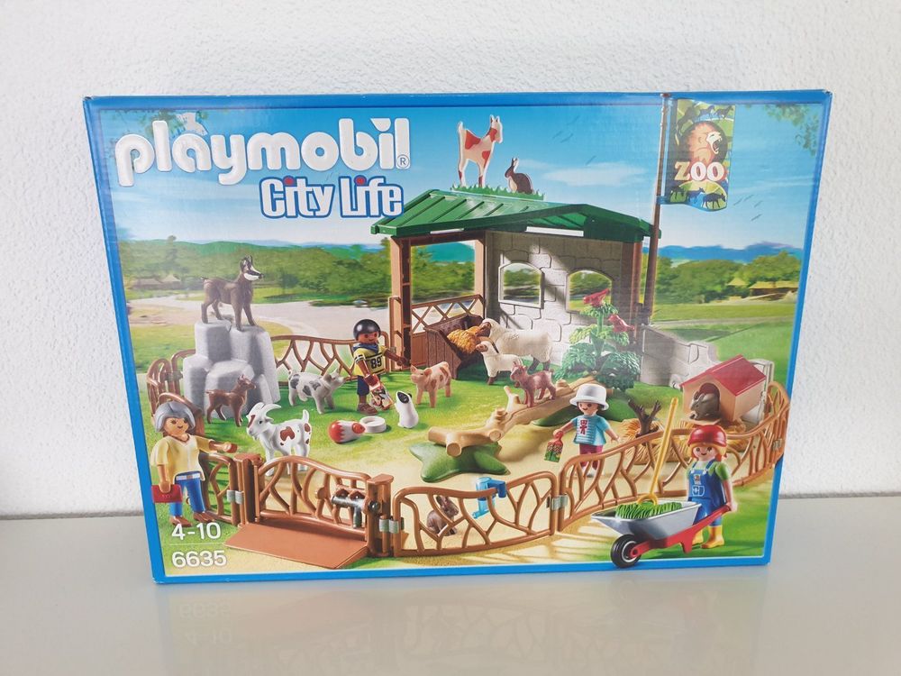 PLAYMOBIL 6635 – Lo Zoo Dei Bimbi Con Oltre 10 Animali E Cancello A Serratura, Per Bambini Da 4 Anni