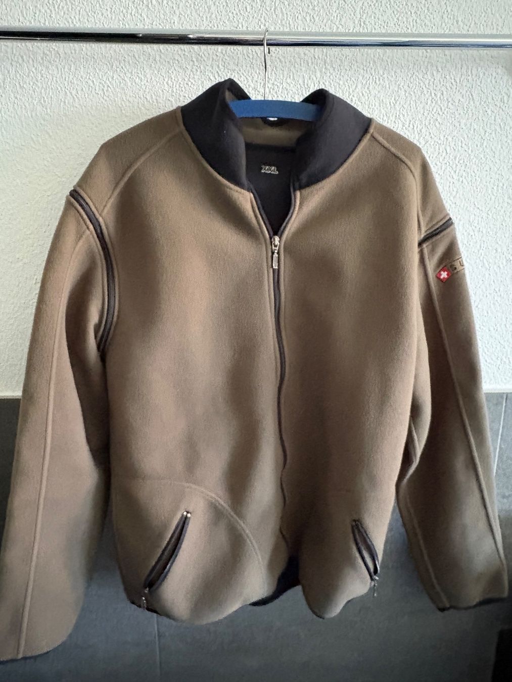 Schweizer Armee Giacche: Schweizer Armee Fleecejacke – Usato da Schübelbach venduto da S1CH