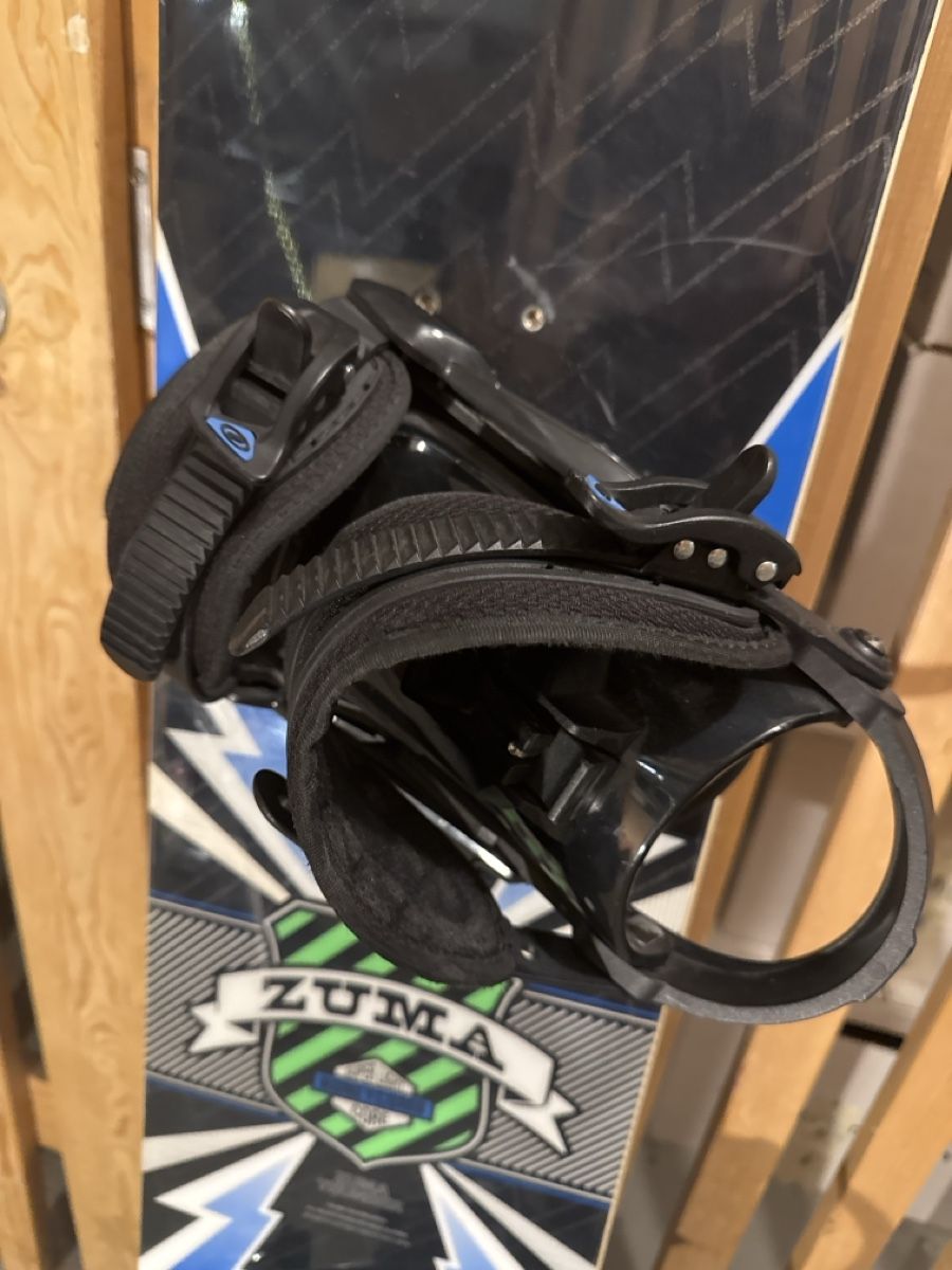 Board: Snowboard 148cm Bindungen inkl., ZUMA – Usato da Schliern b. Köniz venduto da amo_lln9 1