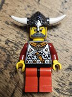 lego figurine vik032 Viking Red Chess Bishop