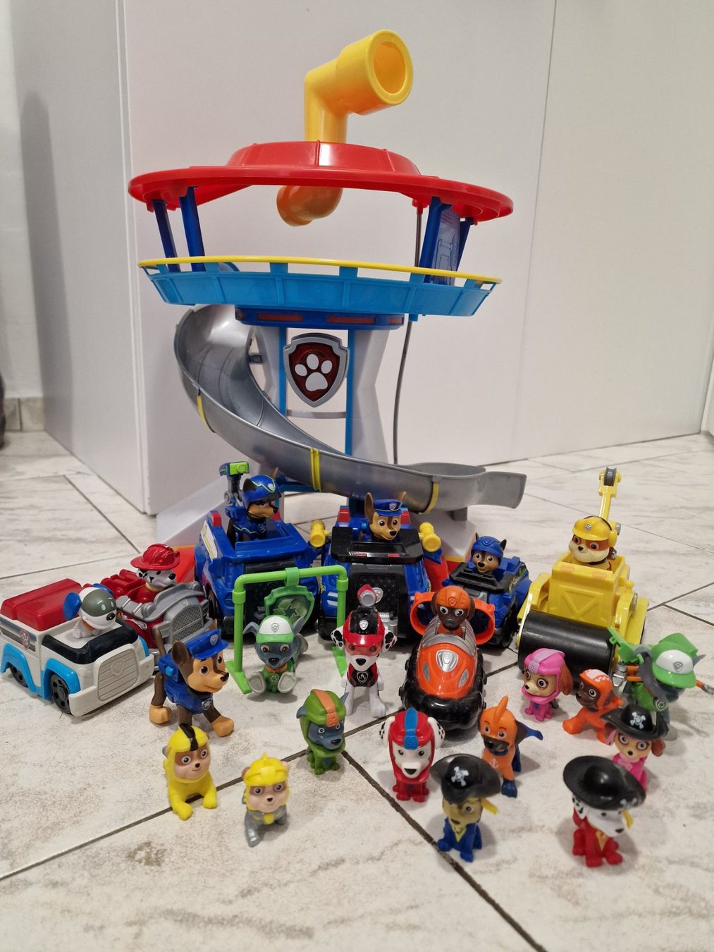 Giocattoli: Grosses Paw Patrol Set – Usato da Neerach venduto da Zjanine