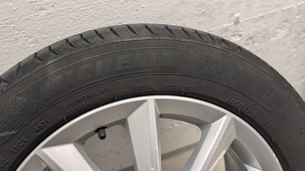 Pneus & Kompletträder: 4 Skoda Sommerreifen  – Gebraucht aus Kreuzlingen von ser_55wv 4