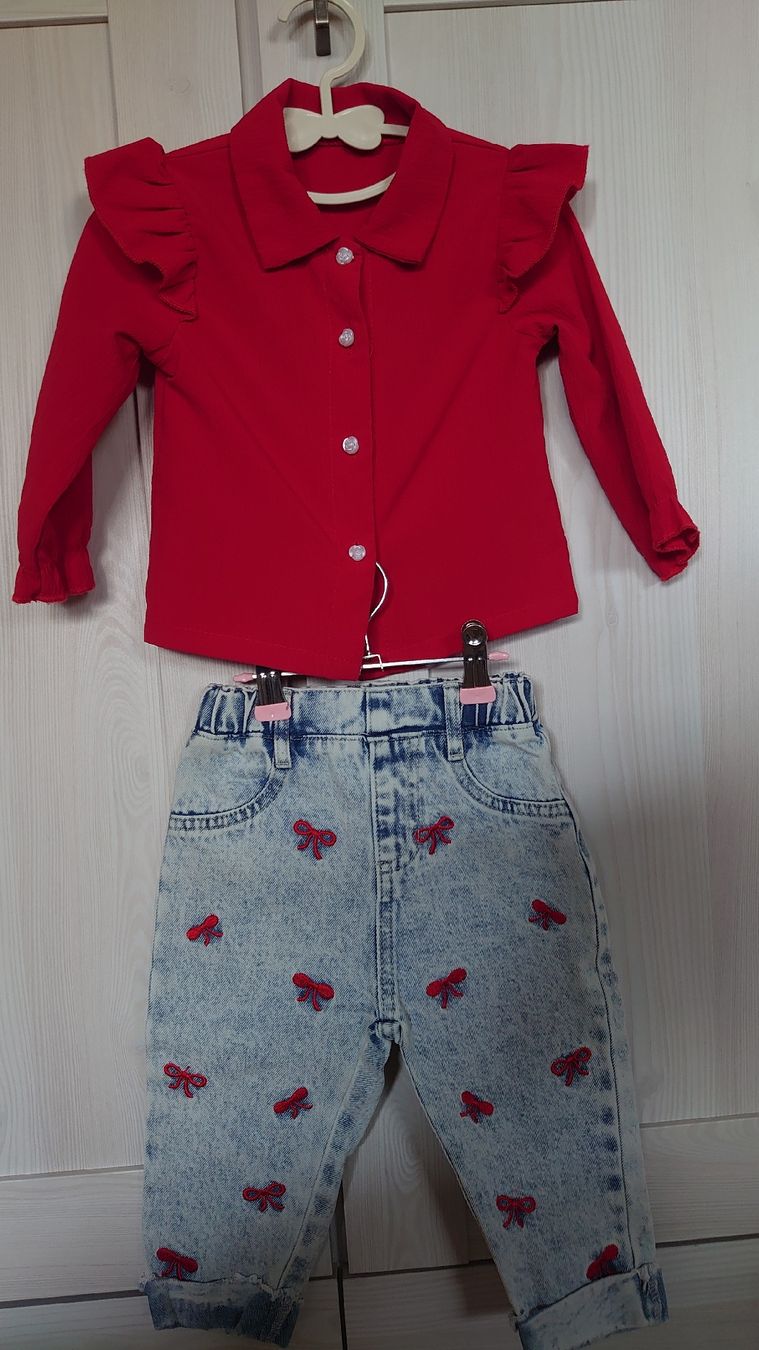 Lotti & Set di vestiti: Mädchen kleiderpacket 74-80, Top Zustand – Usato da Oberbüren venduto da cas_hnn7 2