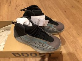 Yeezy QNTM Teal Blue