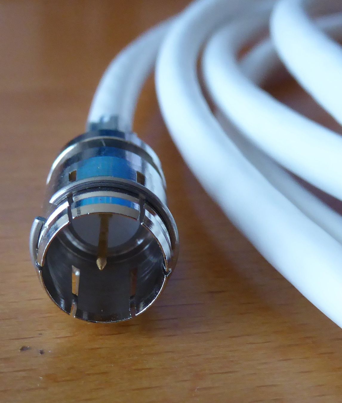 Cavi: Cablecom Breitband Anschlusskabel 3 Meter lang – Nuovo (secondo la descrizione) da Spreitenbach venduto da Turbo_1105 3