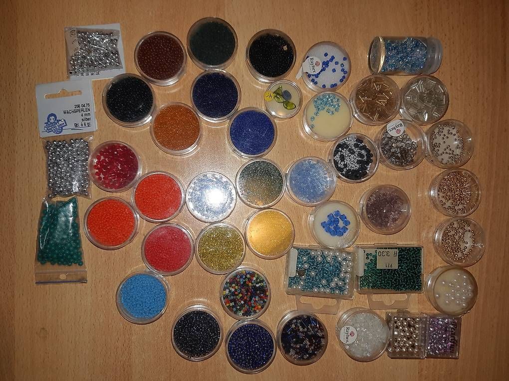 Kit bricolage: Perlen und div. Zubehör – Usato da Studen SZ venduto da Kbybrig 1