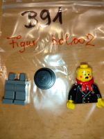 Legofigur   hol002  Caroler, Male  /B91