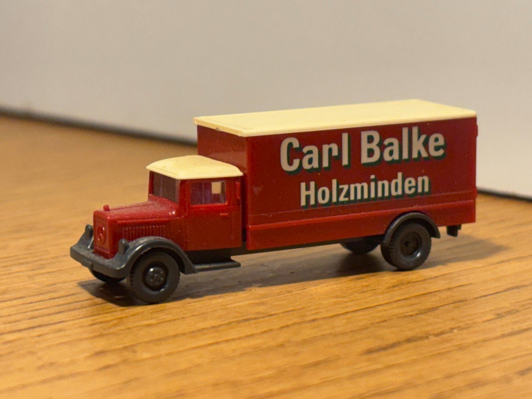Modelleisenbahnen: M1422: Oldtimer Lastwagen (Spur N) – Gebraucht aus Birsfelden von Birs_25 1
