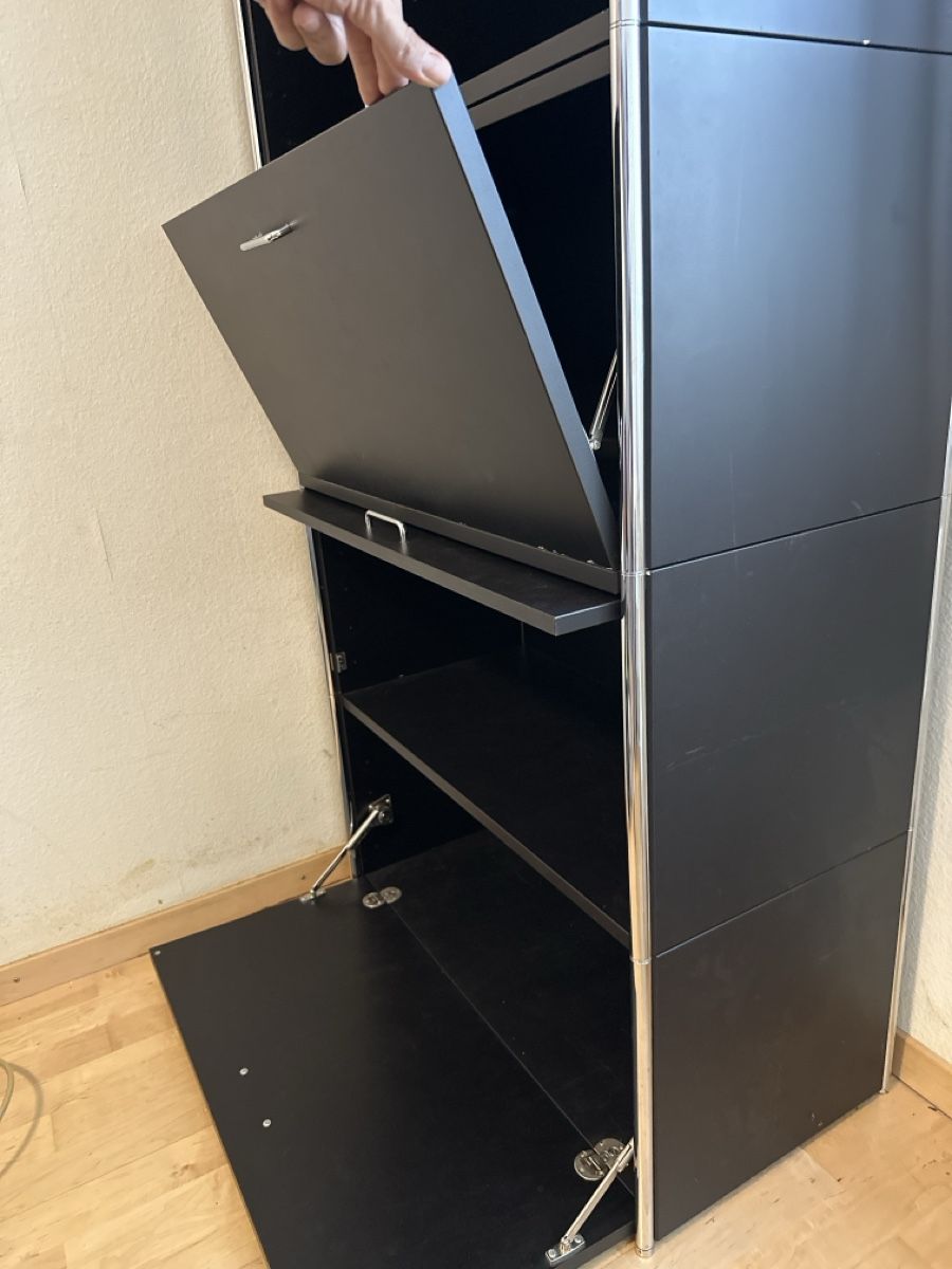 Scaffali: Schwarzes Büromöbel / Büro- Möbel- Module – Usato da Pfäffikon ZH venduto da dog83 4