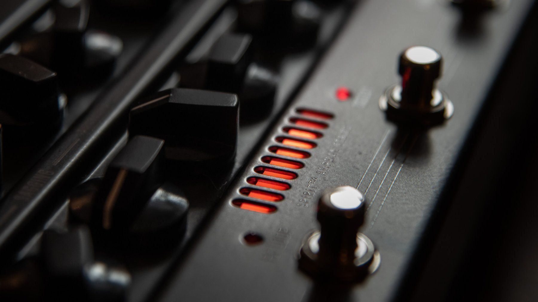 Hughes & Kettner Amplificatori: Hughes & Kettner Ampman modern – Nuovo e nell'imballaggio originale da Grimisuat venduto da musicgear.ch 2