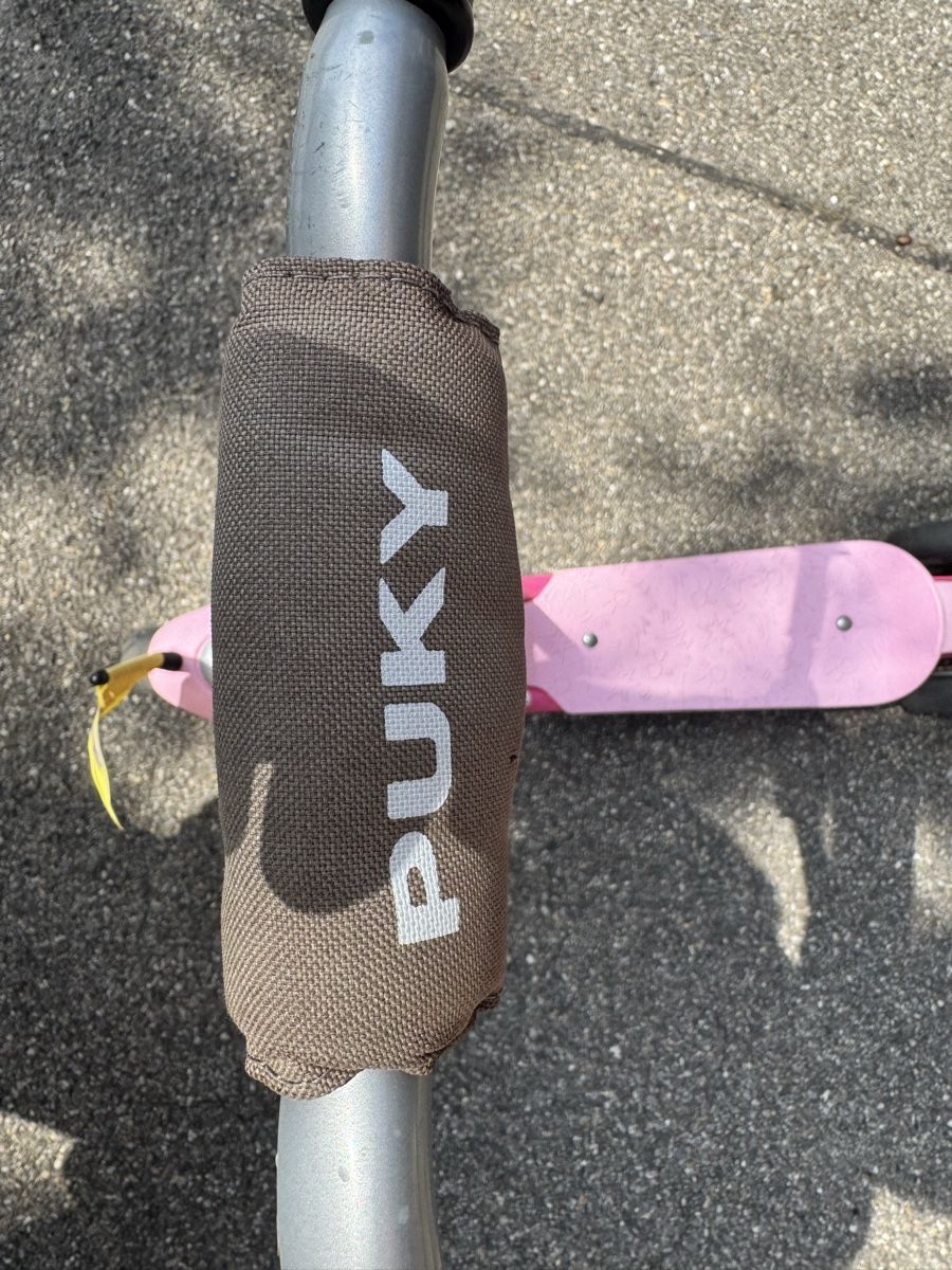 Puky Véhicules pour enfants: Dreirad Roller Puky pink Kinderroller gebraucht – D'occasion à Zürich par oase69 2