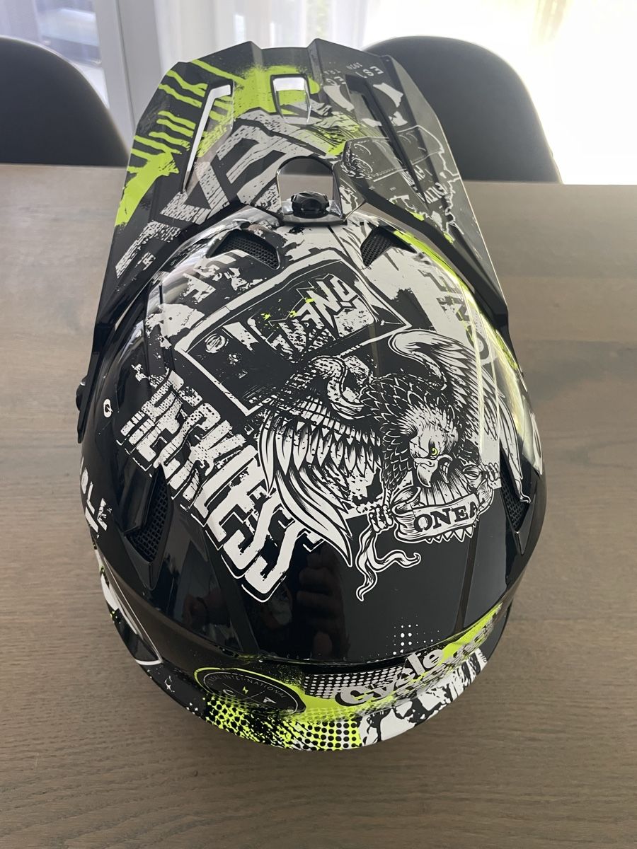 Caschi: O'Neal Helm Race BMX / Downhill – Usato da Opfikon venduto da Giovane7 2