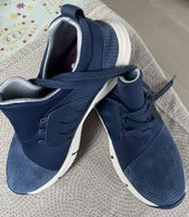 NEU Women's Blue Sneaker, size 37
