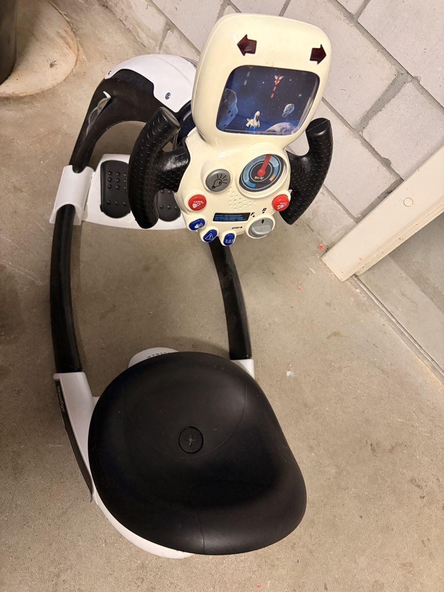 Smoby Giocattoli: Smoby Pilot Space – Usato da Wangen b. Olten venduto da na_wal