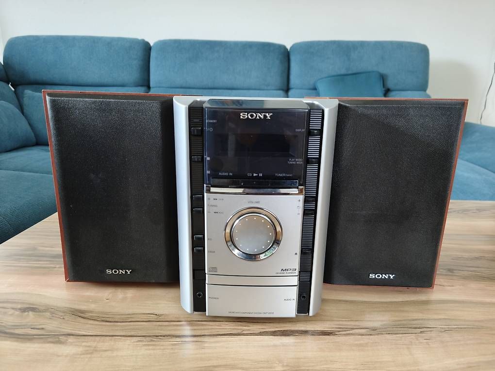 Systèmes audio & multimédias: Radio und CD-Player – D'occasion à Kaisten par lys_zzy8 1