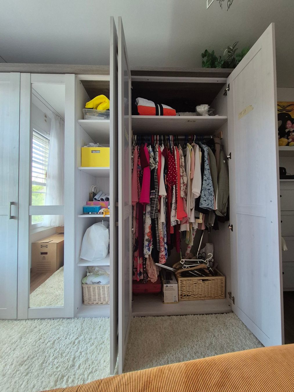 Conforama Armadi: Kleiderschrank-Landhaus-Stil – Usato da Lufingen venduto da mickymouse03 6