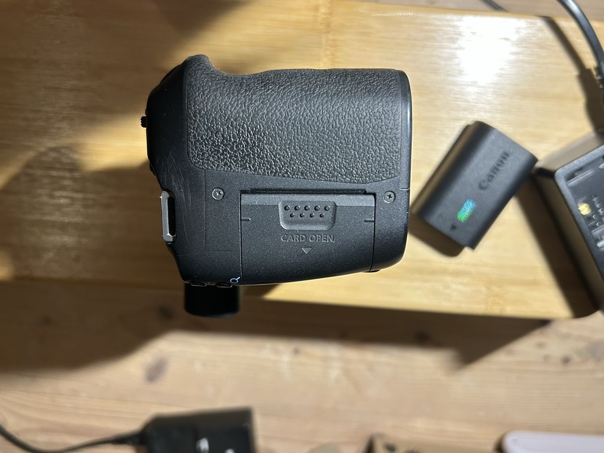 Canon Fotocamera: Canon EOS R7 – Difettoso da Güttingen venduto da Wasser9 4