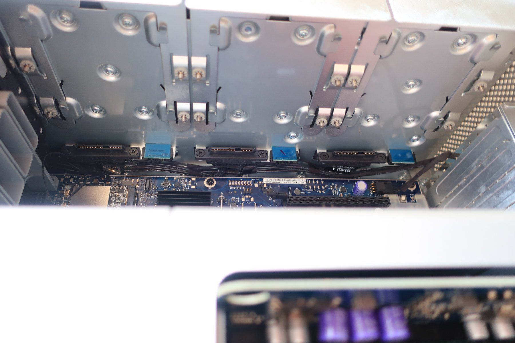 Apple PCs: 2008 Apple Mac Pro A1186 DEFEKT – Défectueux à Zürich par dnk_nrd8 6