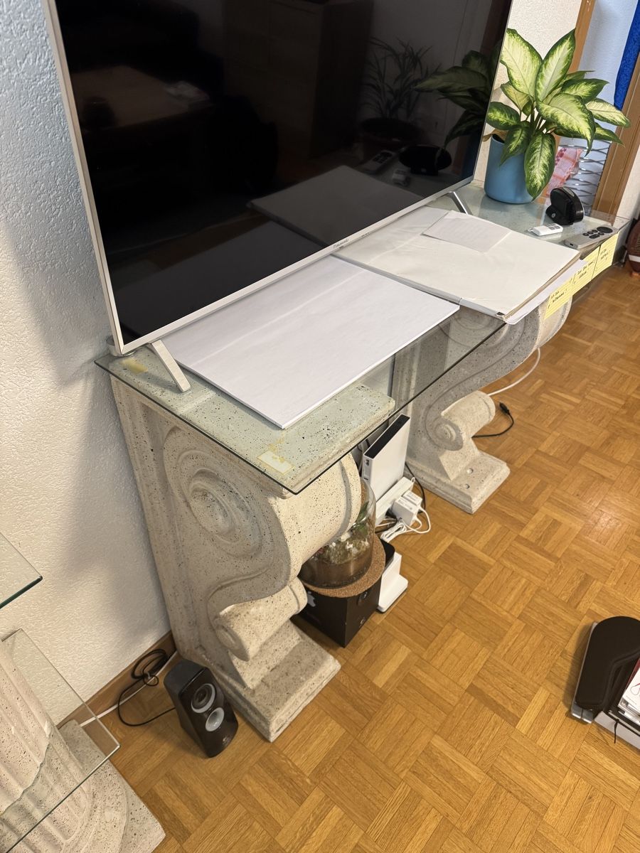 Regale: Exklusive Möbel im Antik-Stil – Säulenregal & Konsolen – Gebraucht aus Winterthur von ser_d5v8 2