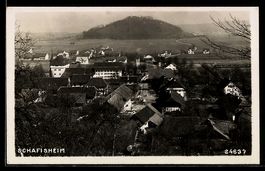 AK Schafisheim, Ortsansicht mit Hügel