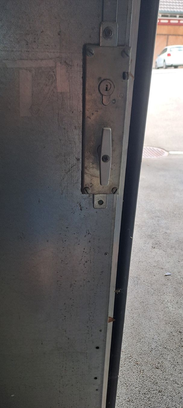 Porte: Hallentor/Garagentor – Usato da Ellikon a d Thur venduto da eme_wyw7 3