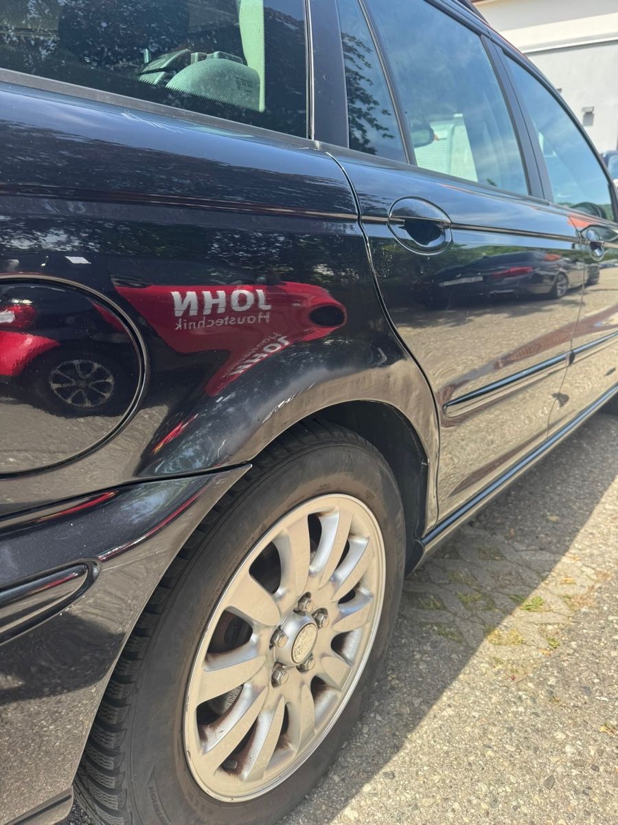 Jaguar Automobili: Jaguar X-Type 2.0D I4 CL – Difettoso da Sissach venduto da transporter16 7