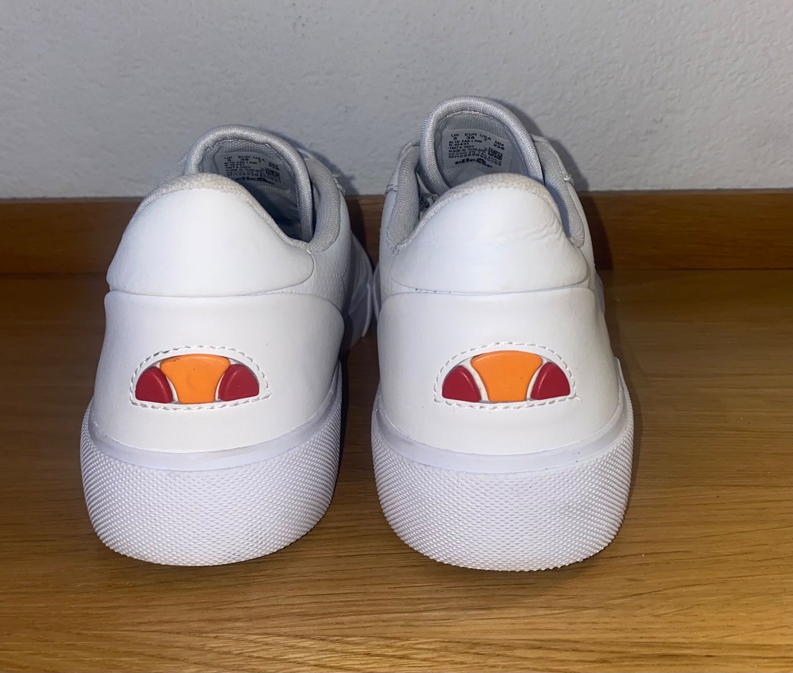Ellesse Scarpe da donna: Ellesse Sneaker Gr.38 (super Zustand) – Usato da Herisau venduto da Seyashop1 3